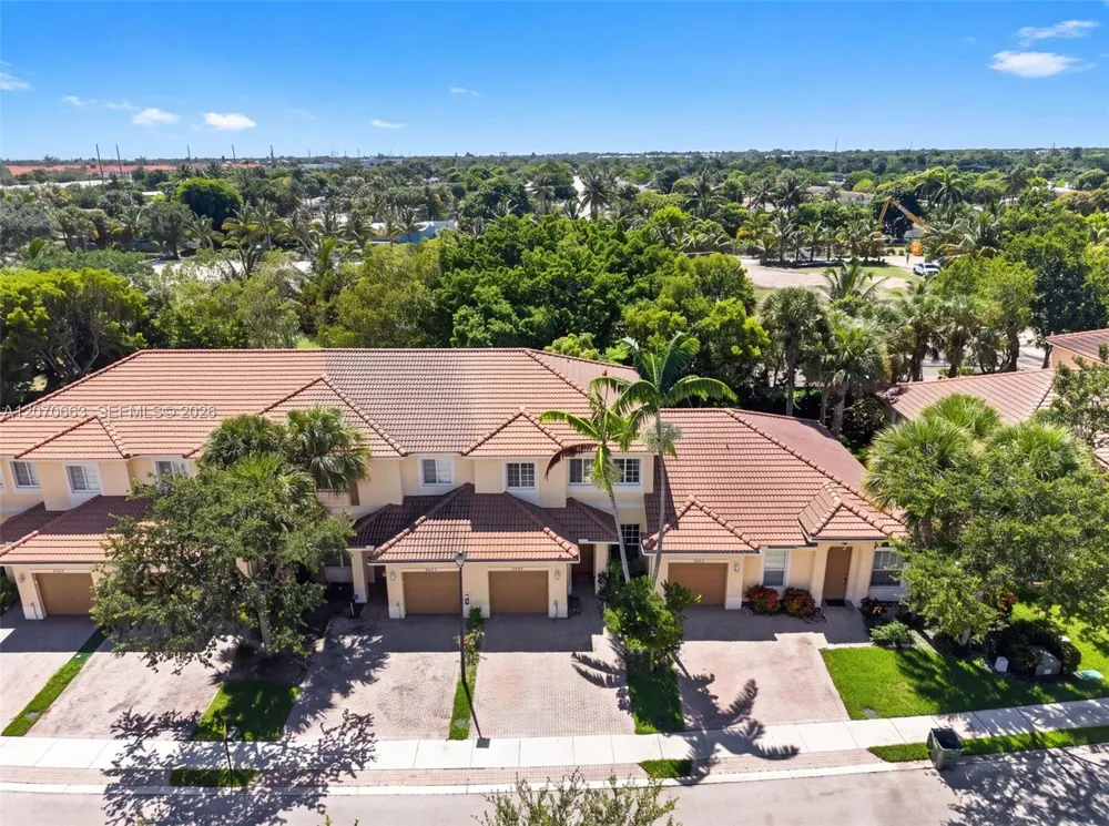 3251 NW 32nd Ter Oakland Park, FL 33309