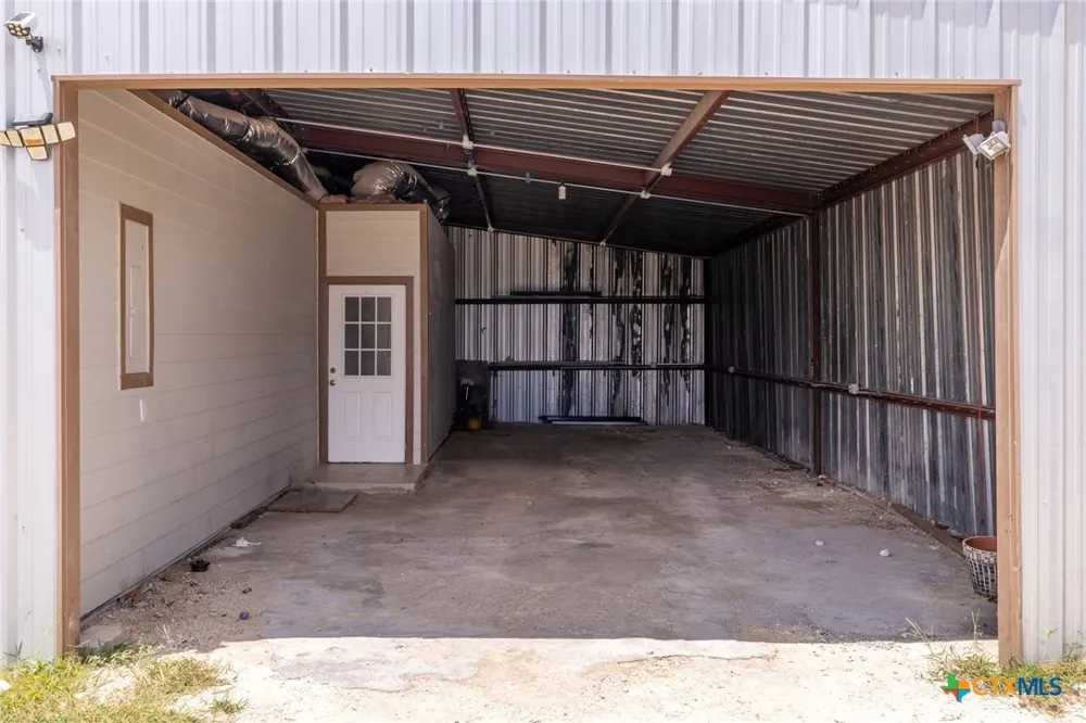 171 Daniel Drive Bertram, TX 78605