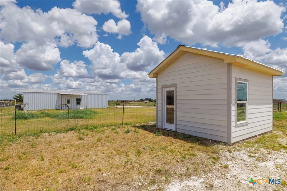 171 Daniel Drive Bertram, TX 78605