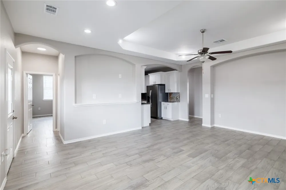 171 Daniel Drive Bertram, TX 78605