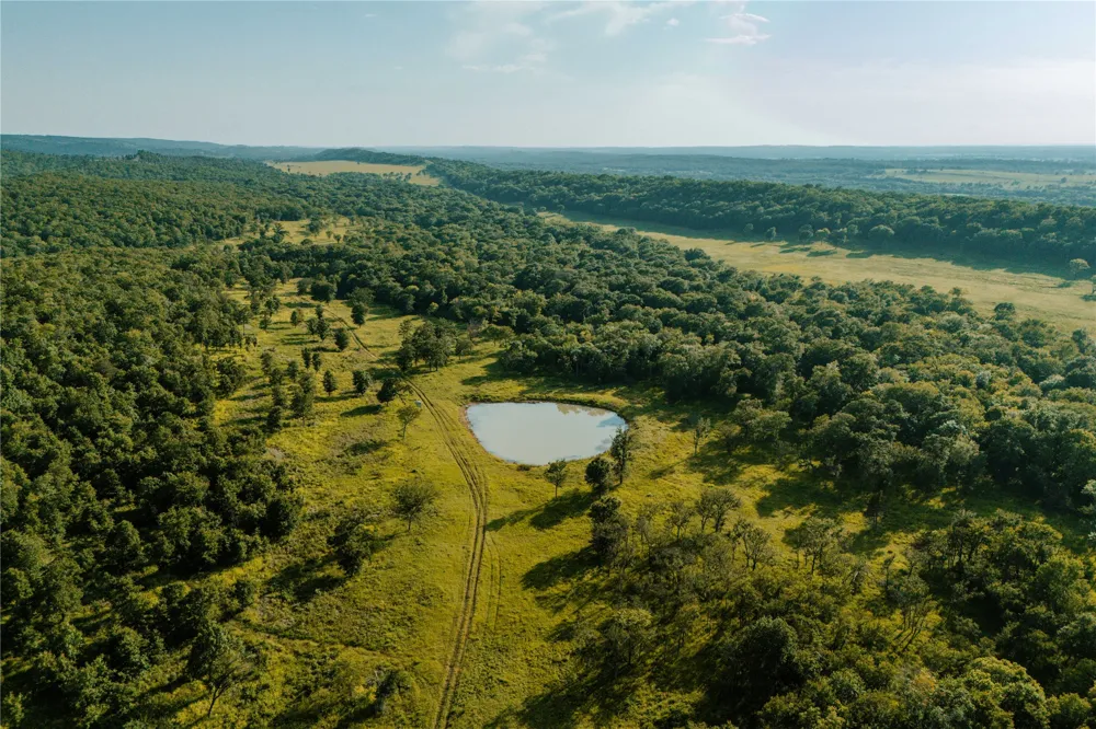 14202 E Reynolds Road Kiowa, OK 74553
