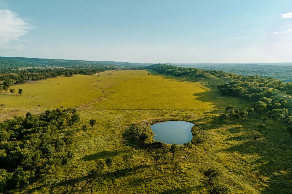 14202 E Reynolds Road Kiowa, OK 74553