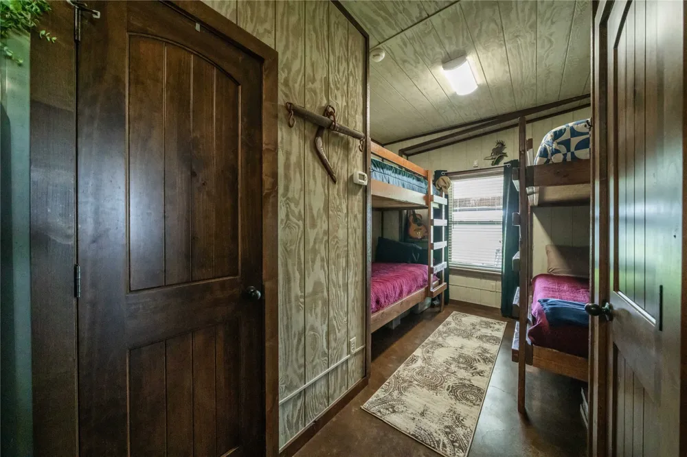 14202 E Reynolds Road Kiowa, OK 74553