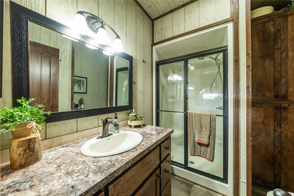 14202 E Reynolds Road Kiowa, OK 74553