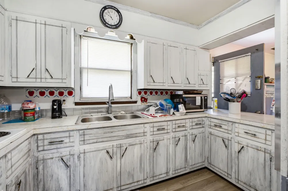 9106 Holmes Creek Rd Smithville, TN 37166