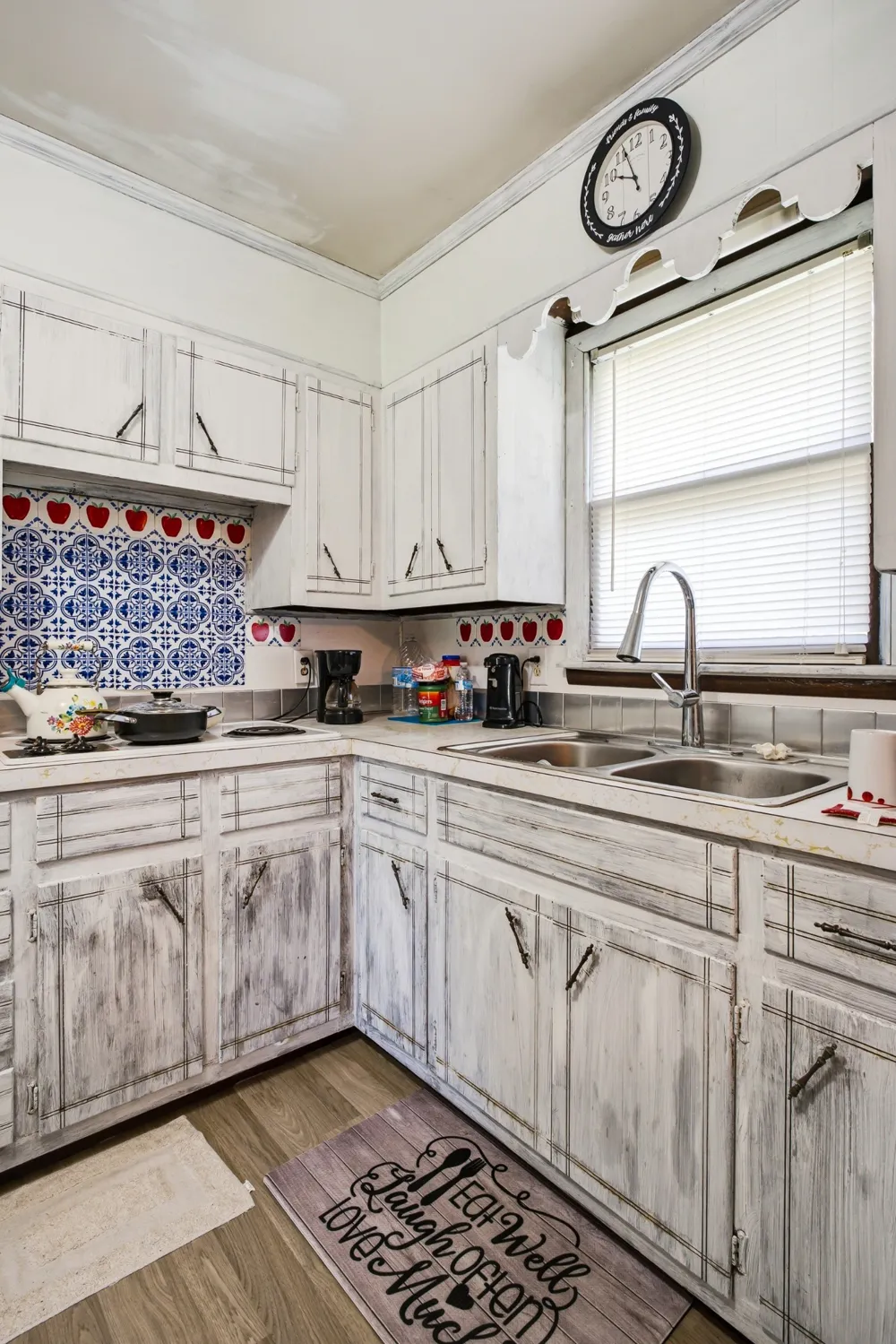 9106 Holmes Creek Rd Smithville, TN 37166