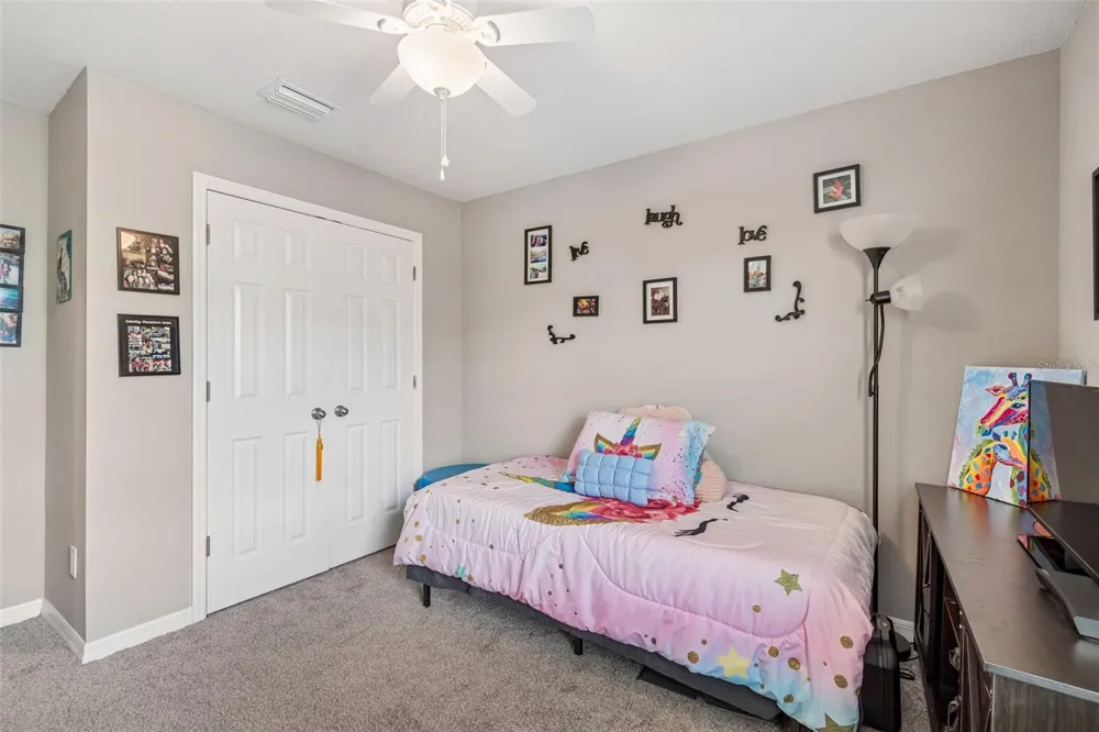 18907 CORNUTA STREET Lutz, FL 33558