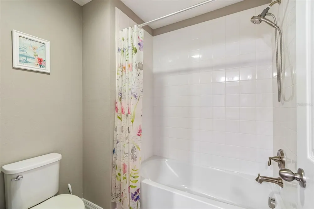 18907 CORNUTA STREET Lutz, FL 33558