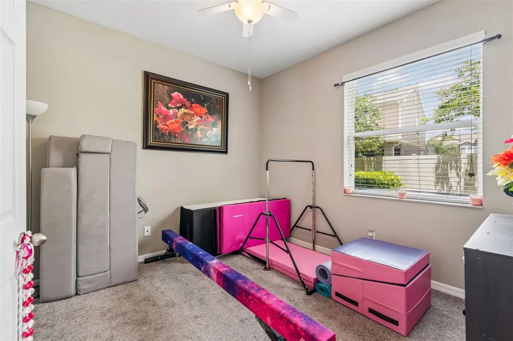 18907 CORNUTA STREET Lutz, FL 33558