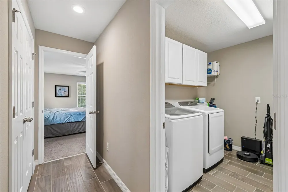 18907 CORNUTA STREET Lutz, FL 33558
