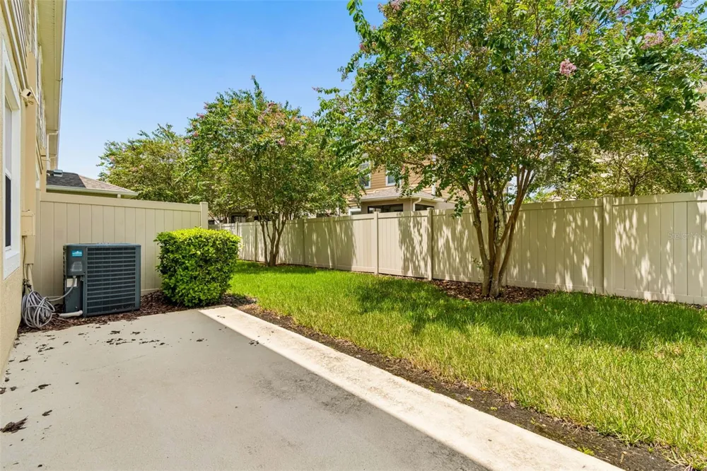 18907 CORNUTA STREET Lutz, FL 33558