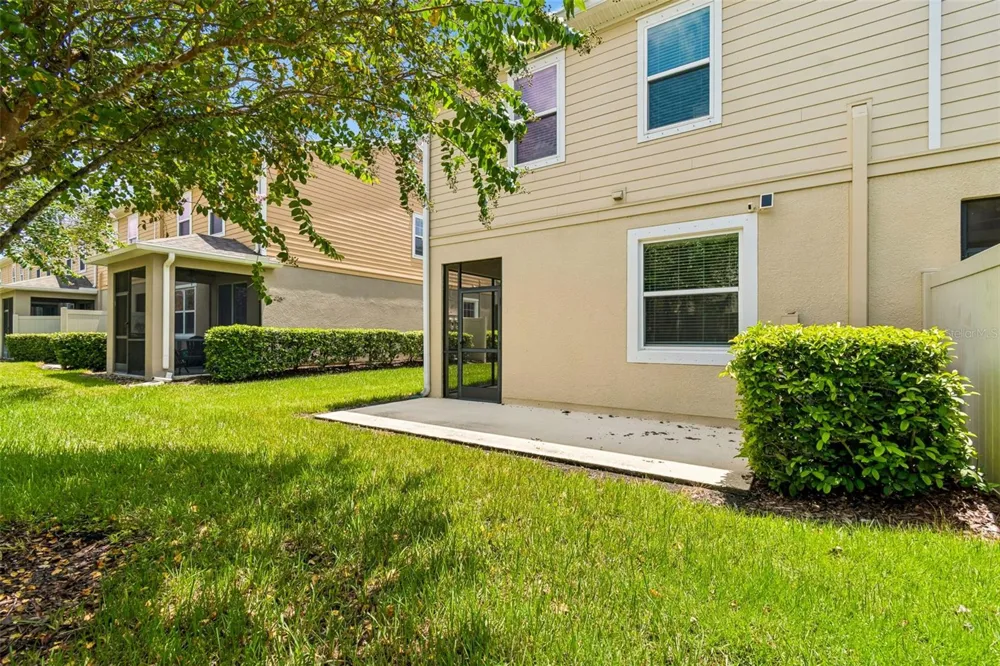 18907 CORNUTA STREET Lutz, FL 33558