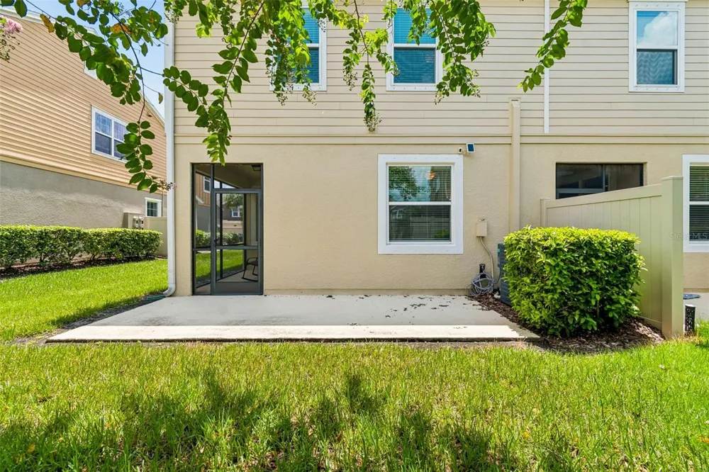 18907 CORNUTA STREET Lutz, FL 33558