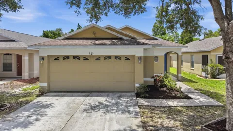 925 WINDTON OAK DRIVE