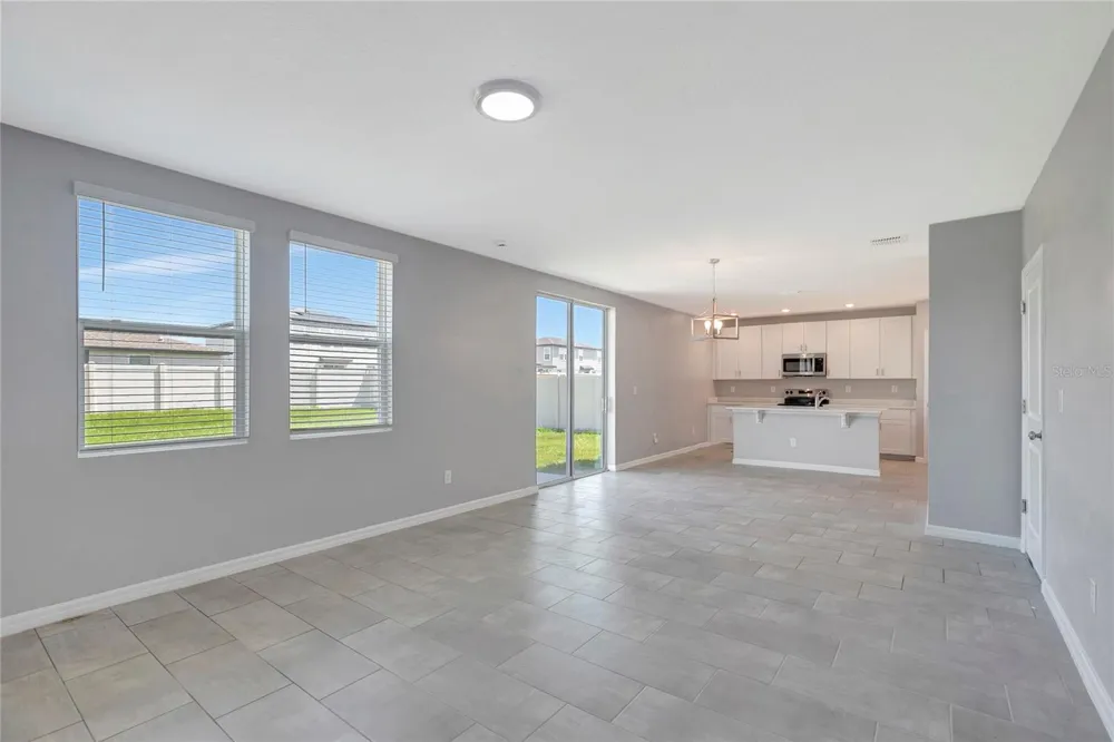 38689 HARLOW ROSE DRIVE Zephyrhills, FL 33540