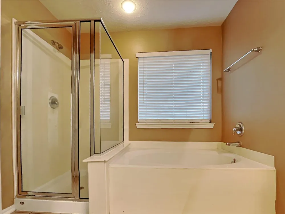 6220 Stoney Creek Drive Pasadena, TX 77503