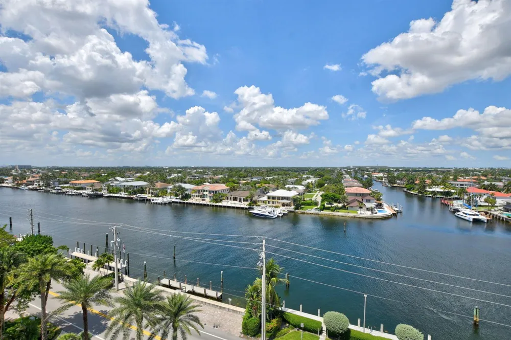 1021 HILLSBORO MILE #705 Hillsboro Beach, FL 33062