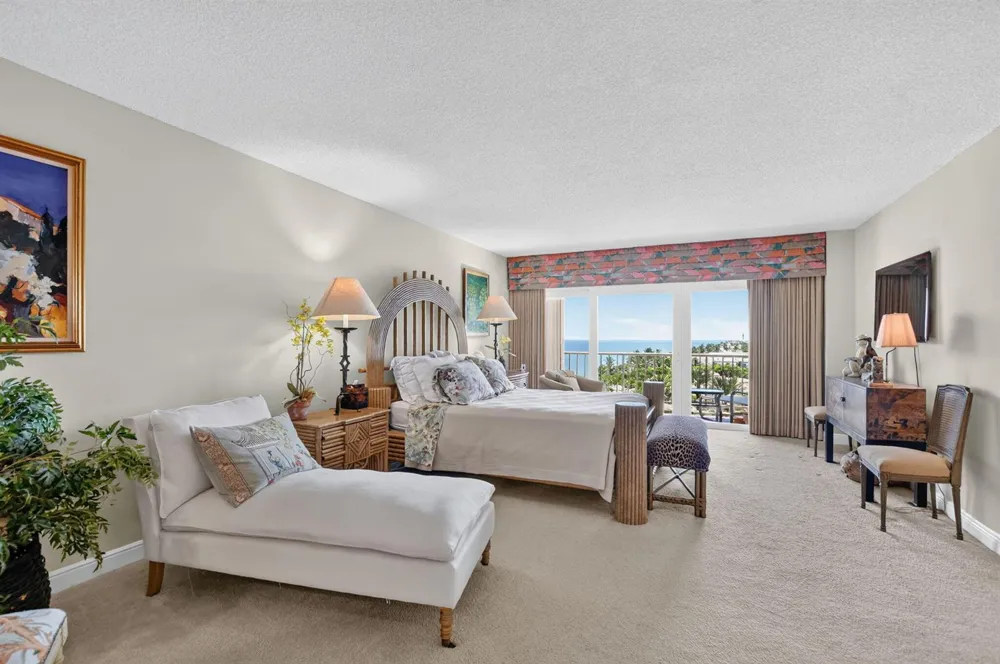 1021 HILLSBORO MILE #705 Hillsboro Beach, FL 33062
