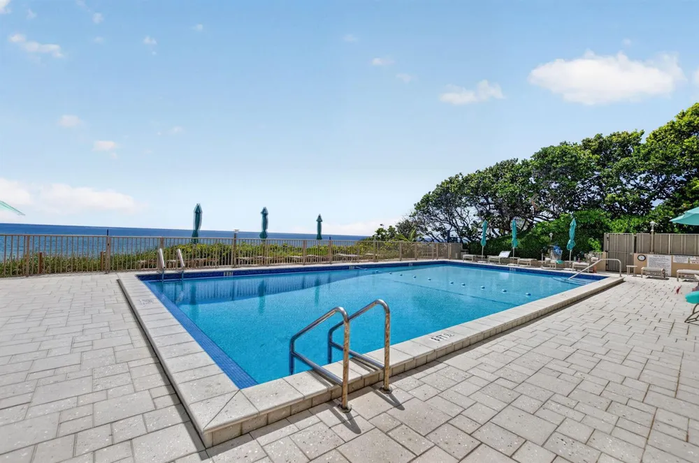 1021 HILLSBORO MILE #705 Hillsboro Beach, FL 33062
