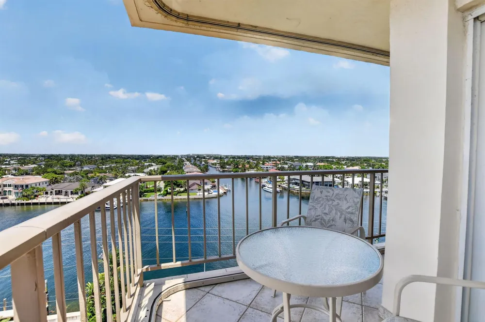 1021 HILLSBORO MILE #705 Hillsboro Beach, FL 33062