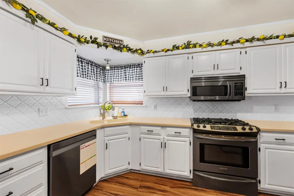 24010 King Court S Broken Arrow, OK 74014