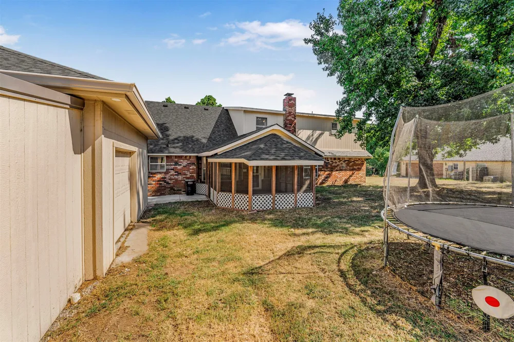 24010 King Court S Broken Arrow, OK 74014