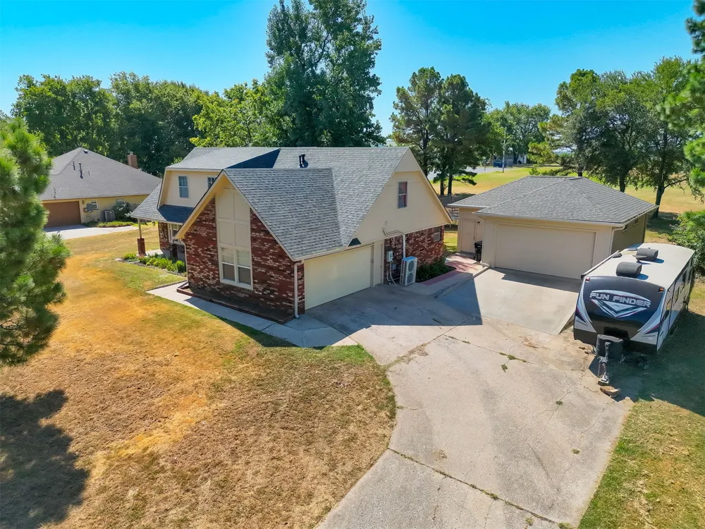 24010 King Court S Broken Arrow, OK 74014