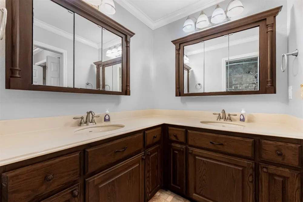 24010 King Court S Broken Arrow, OK 74014