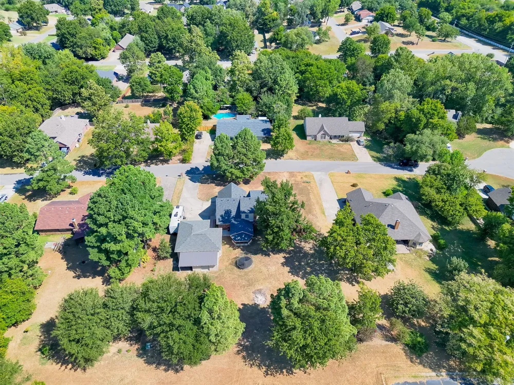 24010 King Court S Broken Arrow, OK 74014