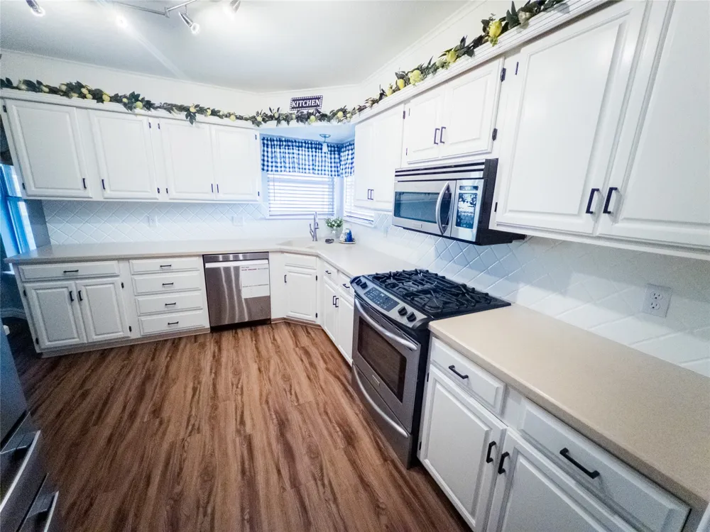 24010 King Court S Broken Arrow, OK 74014