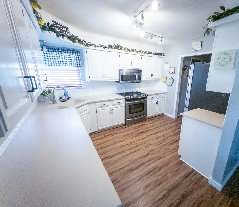 24010 King Court S Broken Arrow, OK 74014
