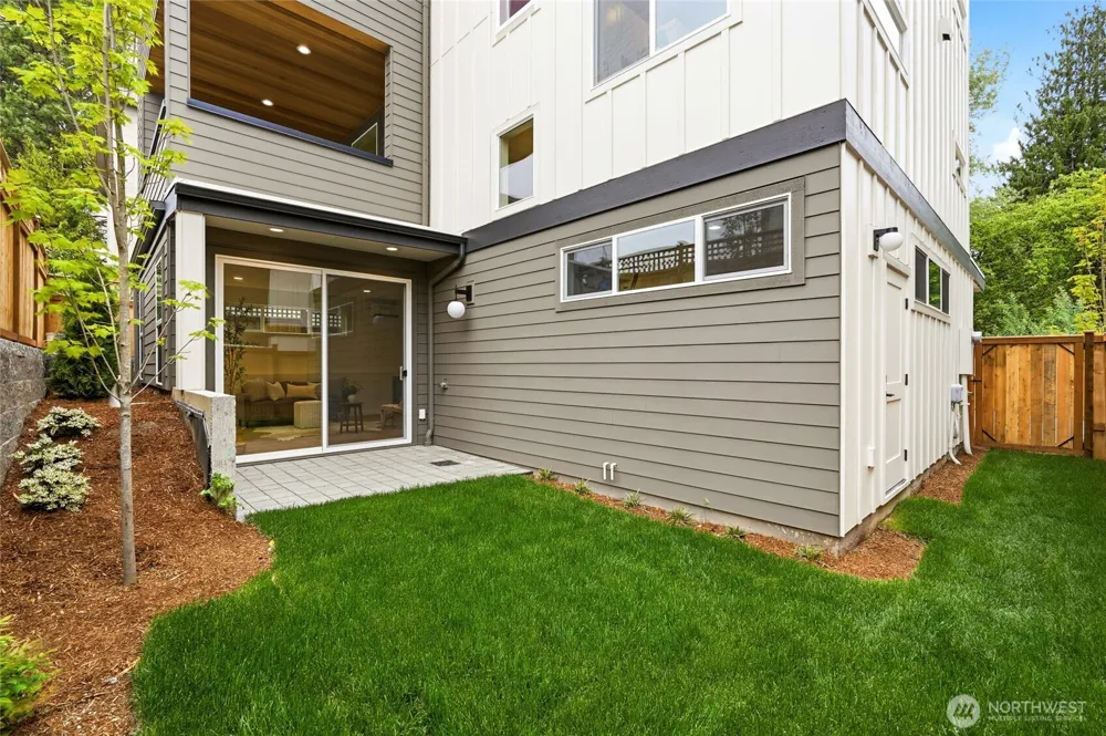 1512 NE 147th Street Shoreline, WA 98155