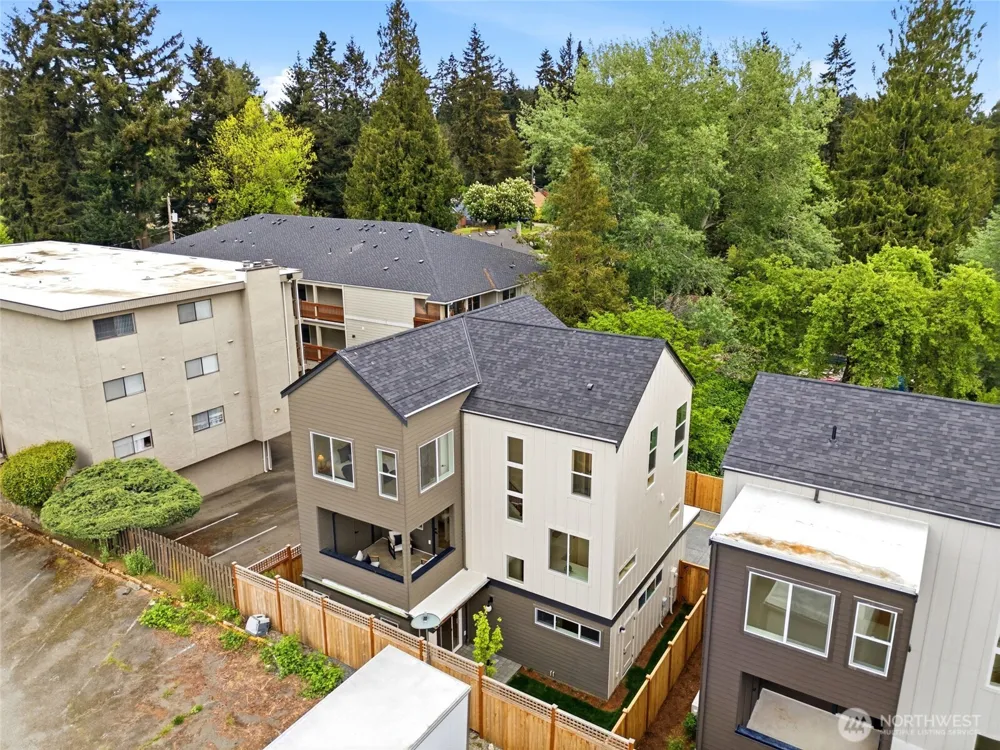 1512 NE 147th Street Shoreline, WA 98155