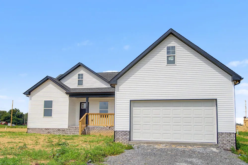 133 Martha Circle Lafayette, TN 37083