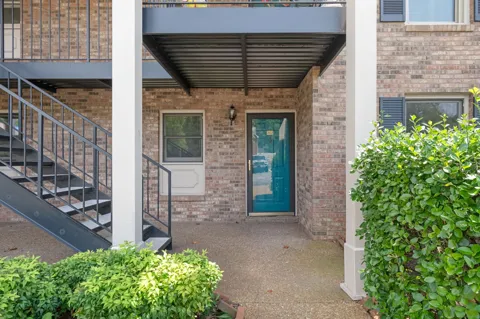 352 Westfield Dr