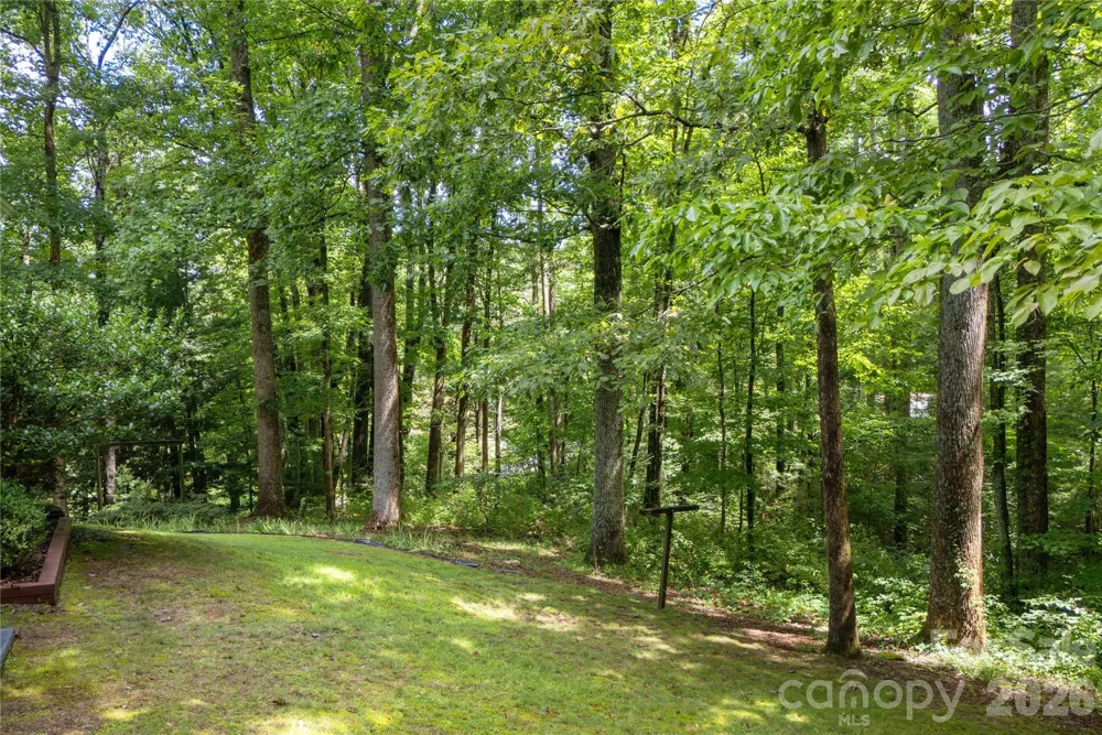 1043 Berea Church Road Hendersonville, NC 28739