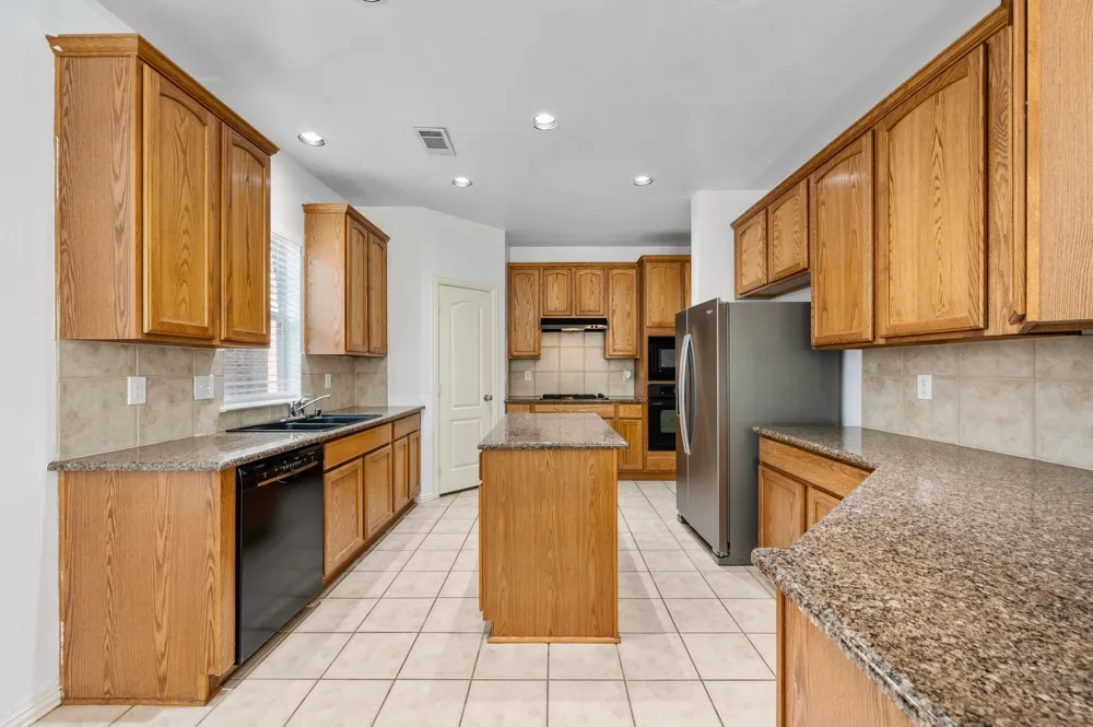 611 Goliad Drive Keller, TX 76248