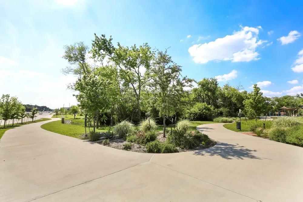 3465 Market Row Richardson, TX 75082