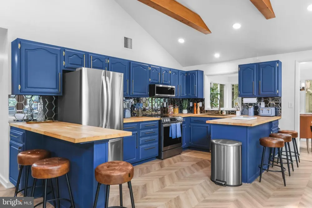 111 CHITIMACHA DRIVE Pocono Lake, PA 18347