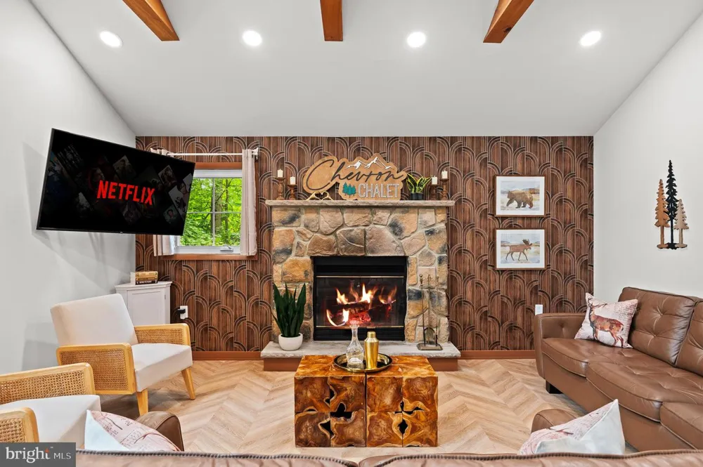 111 CHITIMACHA DRIVE Pocono Lake, PA 18347