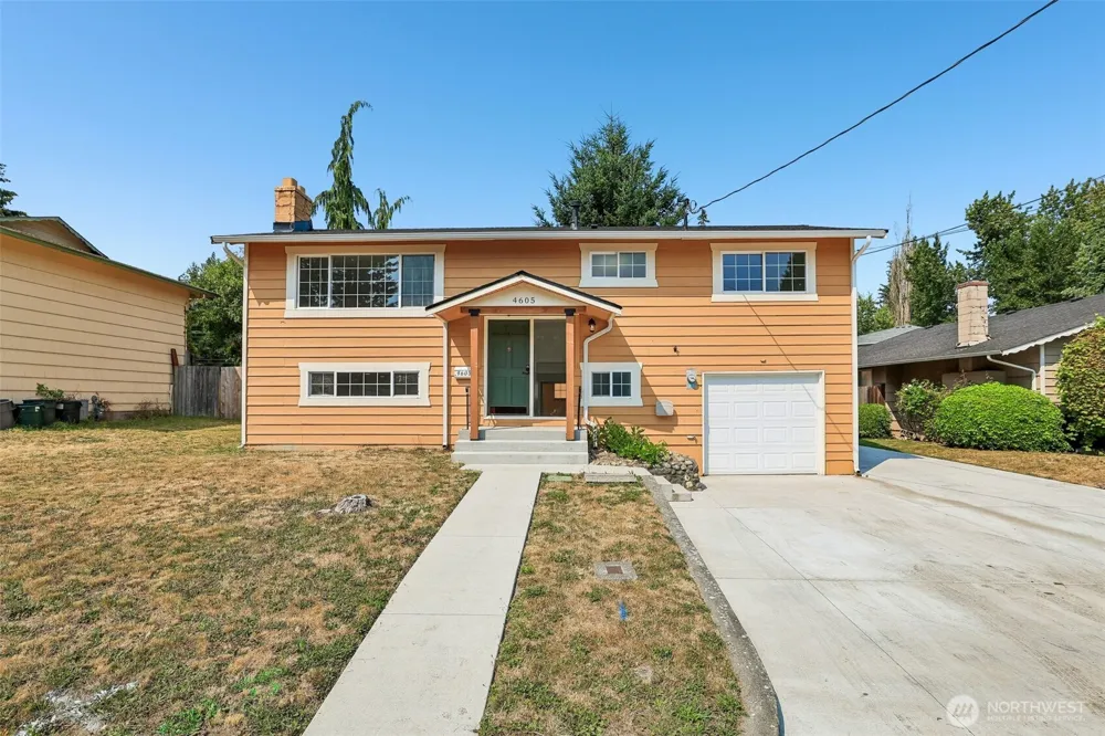 4605 224th Place SW Mountlake Terrace, WA 98043