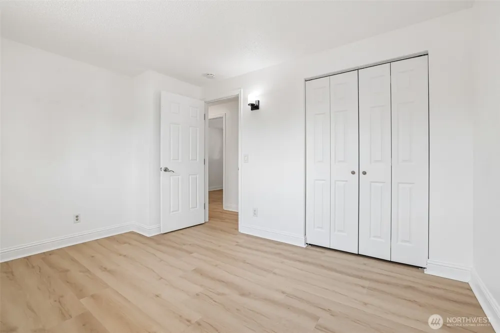 4605 224th Place SW Mountlake Terrace, WA 98043