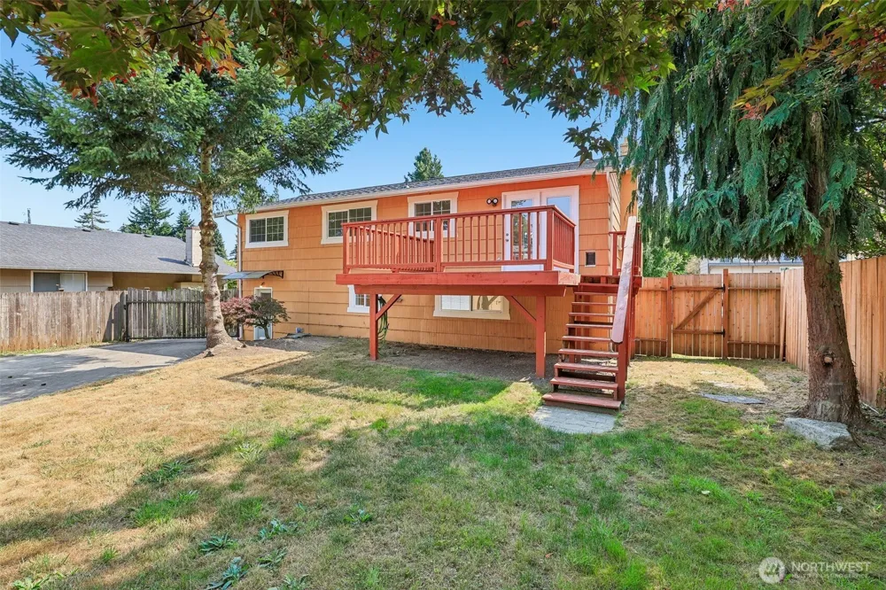 4605 224th Place SW Mountlake Terrace, WA 98043