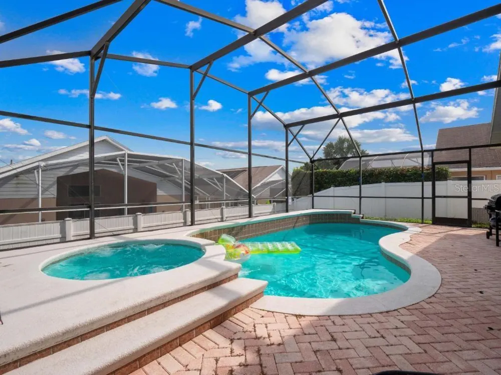 2660 ONEIDA LOOP Kissimmee, FL 34747