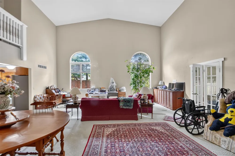 1817 S Baldwin Road Oxford Charter Township, MI 48371