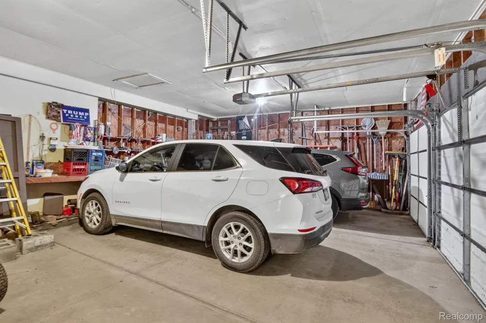 1817 S Baldwin Road Oxford Charter Township, MI 48371