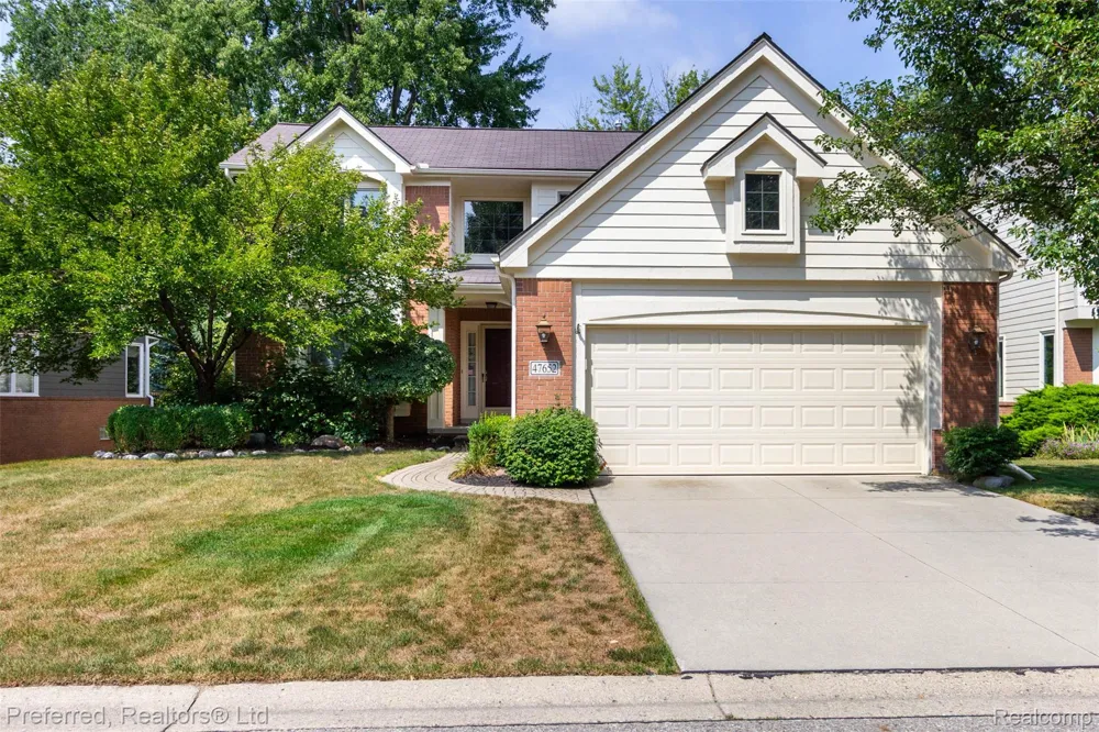 47652 Arbor Trail #77 Northville Township, MI 48168