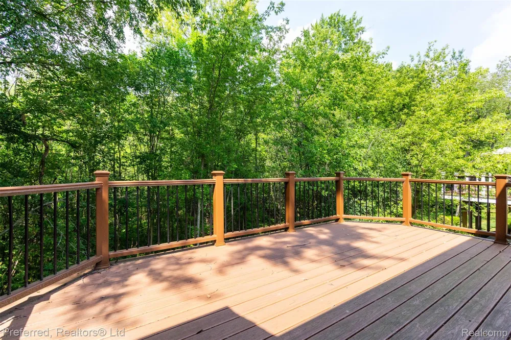 47652 Arbor Trail #77 Northville Township, MI 48168