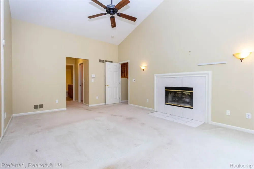 47652 Arbor Trail #77 Northville Township, MI 48168