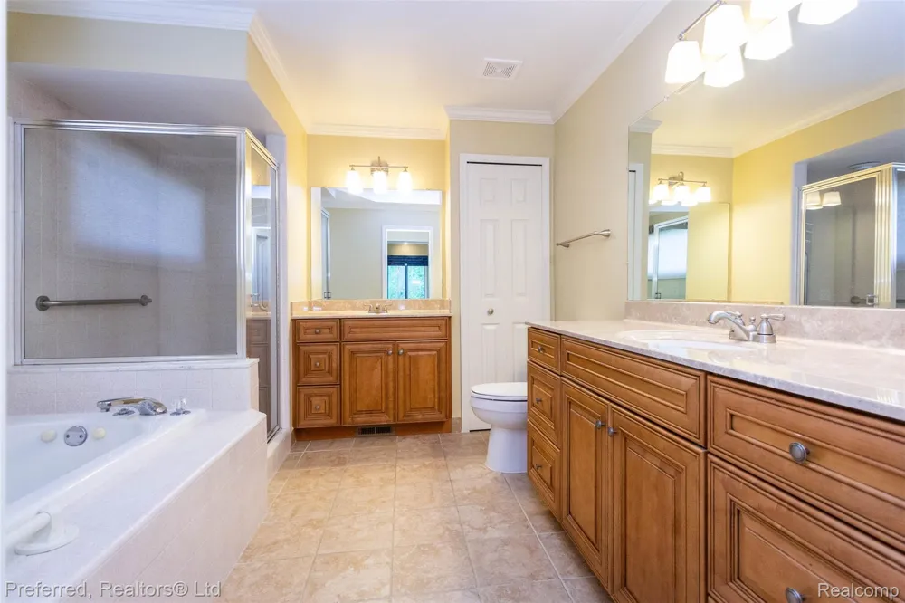 47652 Arbor Trail #77 Northville Township, MI 48168